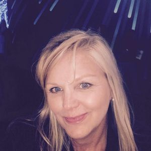 Meet your Posher, Joan